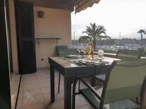 Superbe appartement vue plage de Port-Grimaud